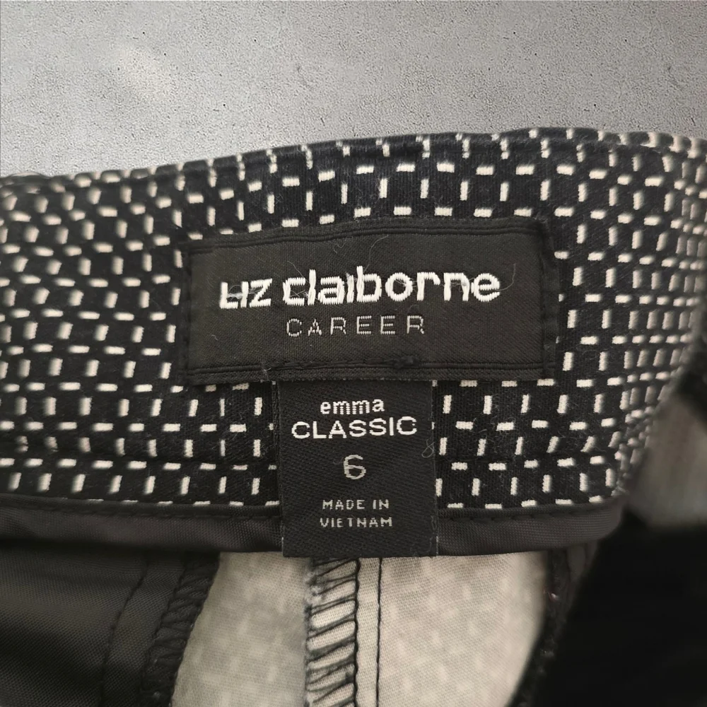 Liz Claiborne Career Classic Emma Ankle Pants‎ Black White Checkered Size 6